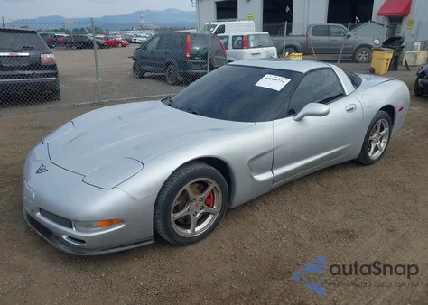 2002 Chevrolet Corvette z USA, uszkodzony, nr VIN 1G1YY22G925123313